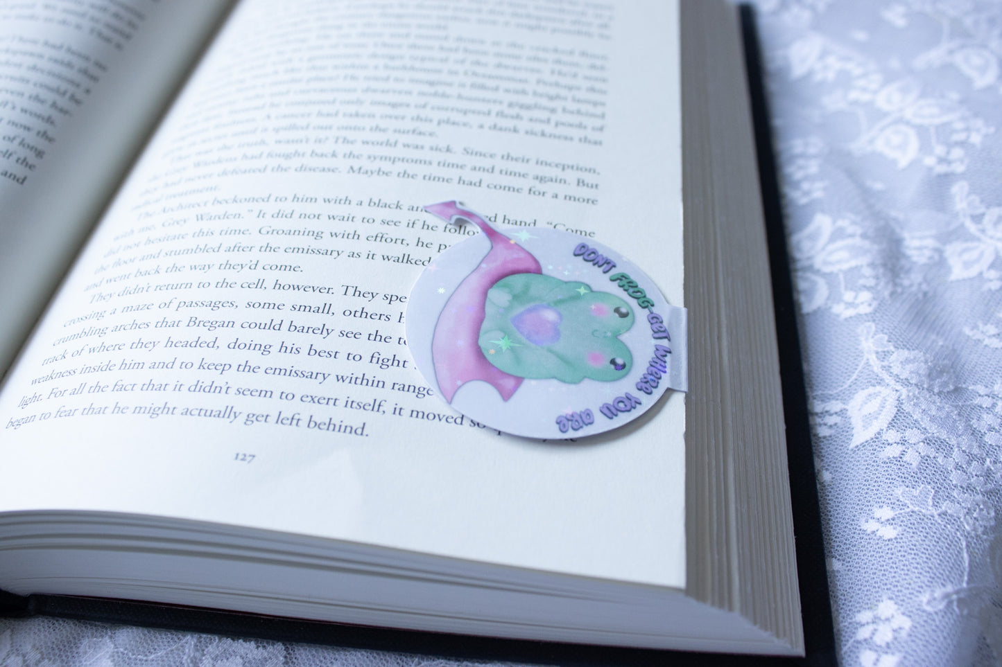 Don't FROG-get Where You Are - Pointing Magnetic Bookmark